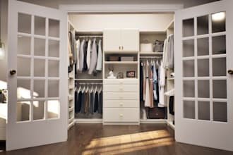 remodel dressing room,walk in closet design ,clothing storage,wardrobe,rendering
