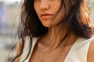 shoot professional headshots outdoors in natural light in NYC