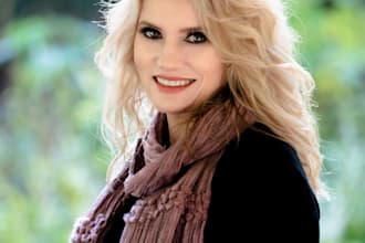 create modern relaxed portraits in outdoor environments