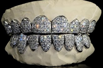 design custom 3d grillz  jewelry in cad rhinoceros, zbrush  blender