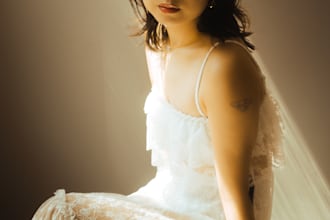 create dreamy and glowy portrait photography for you