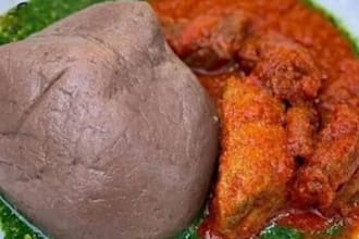 make amala and egusi soup