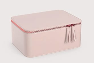do 3d cgi render, 3d mockup and 360 animation for bag, backpack and purse design