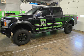design customized vehicle graphics