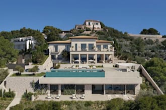 restore residential house, modernize architecture building, render 3d exterior
