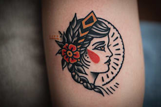 create old school or traditional tattoo design