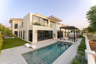 build house from 2d plan, flat roof section, spacious layout, sunshade structure