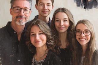 merge your photos into a realistic family portrait