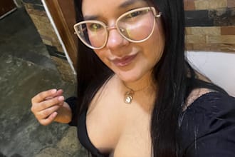 your model for photos and videos
