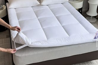 design realistic 3d pillow, mat, rugs, blanket, matrass and model cheers