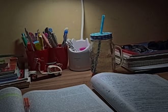 engaging urdu and english blog content