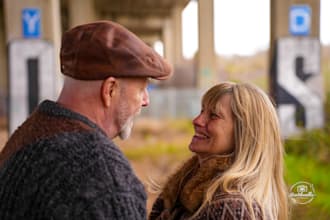 shoot portraits, couples, and events professionally