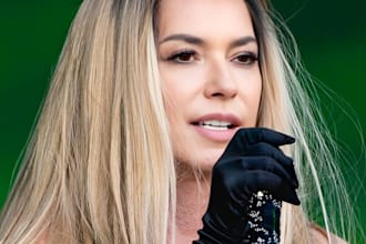 be your female vocalist for hard rock, metal and alt rock