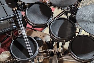 create drum or percussion samples, and tracks