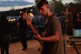 record professional bass tracks as a session bass player