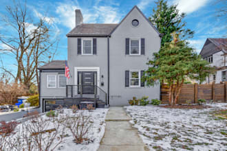 shoot real estate photography  and drone photos in baltimore, MD