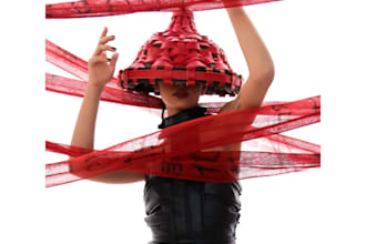 design womenswear garments and mini capsule collections