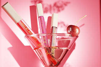 create premium 3d product advertising render for brands