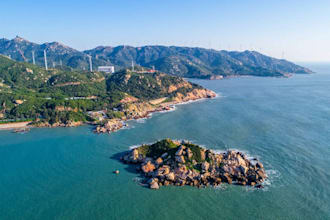 very good at providing travel guides to china shantou