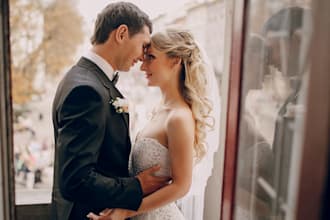 do wedding photo editing, culling, photo color grading