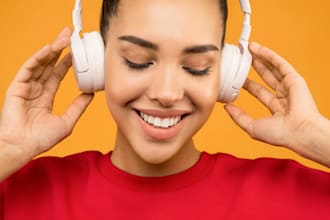 transcripción rápida y precisa de audios a texto