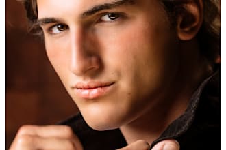 create a professional modeling comp card
