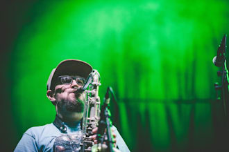 record professional sax track or record a solo for your song