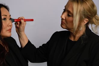 teach you  to do makeup