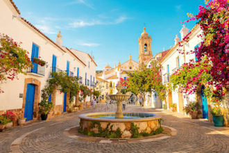 design a personalized spain travel plan