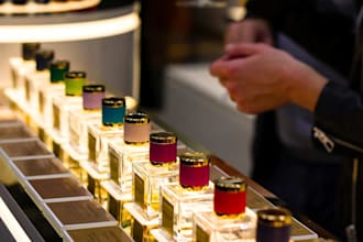 formulate perfume, fragrance oil blends, cologne and signature scent perfumes