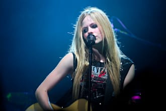 female edm singer female pop singer rnb female singer female singer songwriter