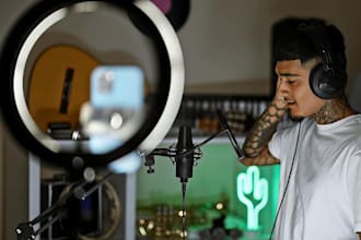 write custom rap lyrics and be your professional hip pop ghostwriter