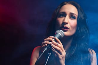 be female spanish singer, pop, reggaeton, latin, cantante, flamenco singer