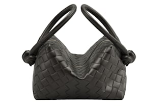 create photorealistic 3d bag design and luxury handbag render