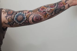 design a modern and minimalist tattoo design