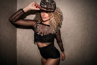 female rapper, singer songwriter, freestyle rap, ghostwriter rap, UK drill