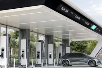 visualize ev home charger,fast charging station site,solar charging 3d rendering