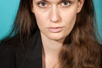 take actor headshots for you
