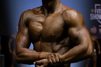 chest and shoulders workout plan by kinesiologist
