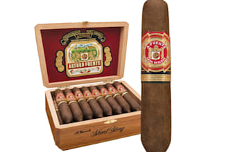 design modern cigar label, cigar band, cigar box and cigar ring logo