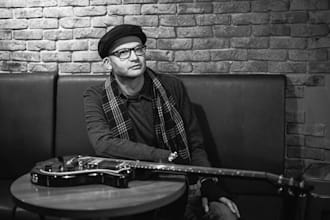 create guitar tracks for ambient and chill out music