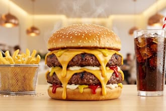 design canva social media posts for restaurants and food brands