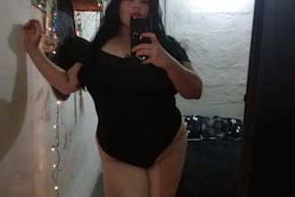 be your curvy model female
