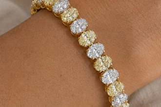 create luxury realistic jewelry product photos