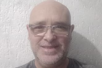 bilingual virtual assistant in portuguese and spanish