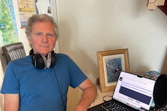 provide UK male voiceover services in varied settings
