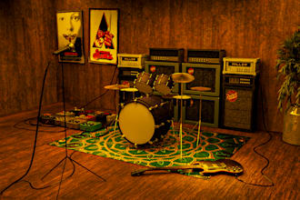 create high quality 3d props, assets and enviroments