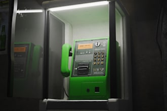 create a realistic 3d asset with clean topology and pbr textures