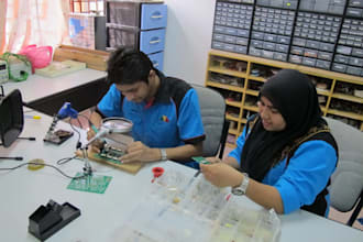 design circuits and program arduino and esp 32 for projects
