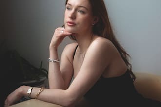 capture artistic moody portraits that tell your story